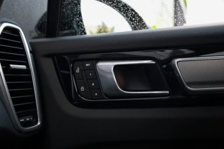 Porsche Cayenne – thumbnail 51