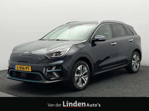 Kia e-Niro DynamicPlusLine 64 kWh | SoH 95,4% | Afn. Trekhaak | Stoelverwarming | Open Dak