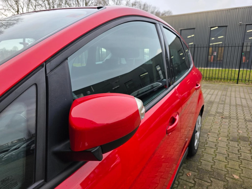 Ford C-MAX – foto 17