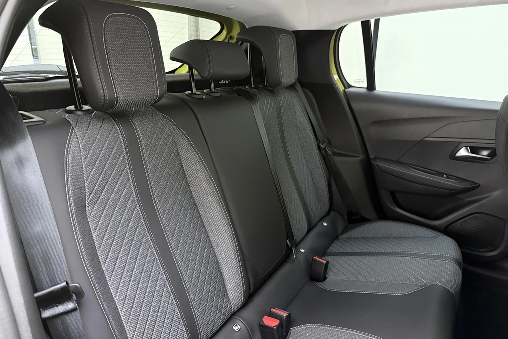 Peugeot 208 – foto 16