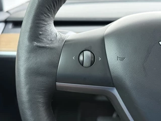 Tesla Model 3 – thumbnail 34