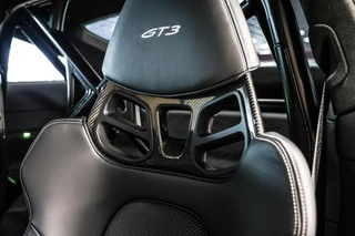 Porsche 911 – thumbnail 31