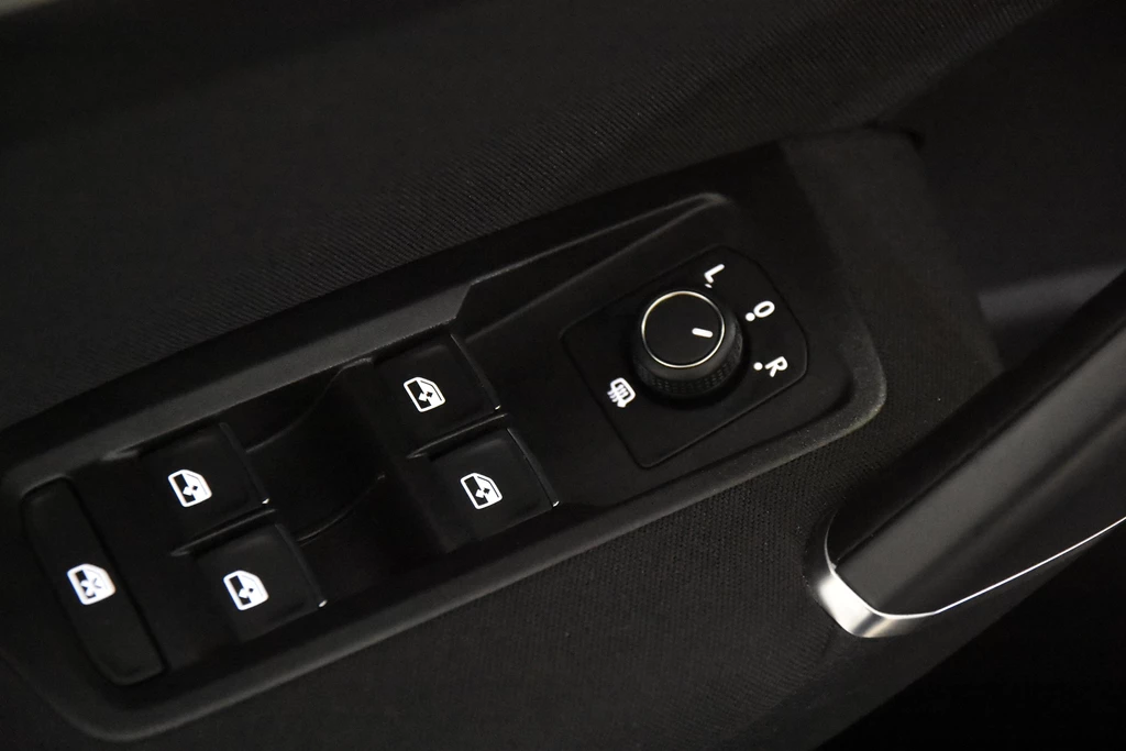 Volkswagen Touran – foto 24