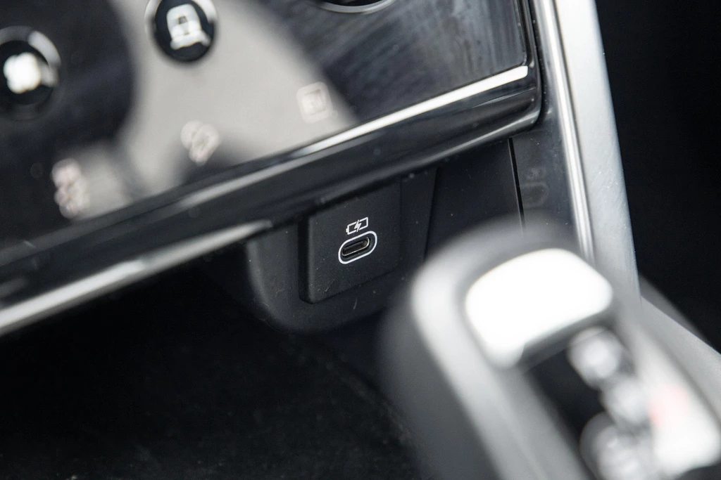 Land Rover Discovery Sport – foto 45