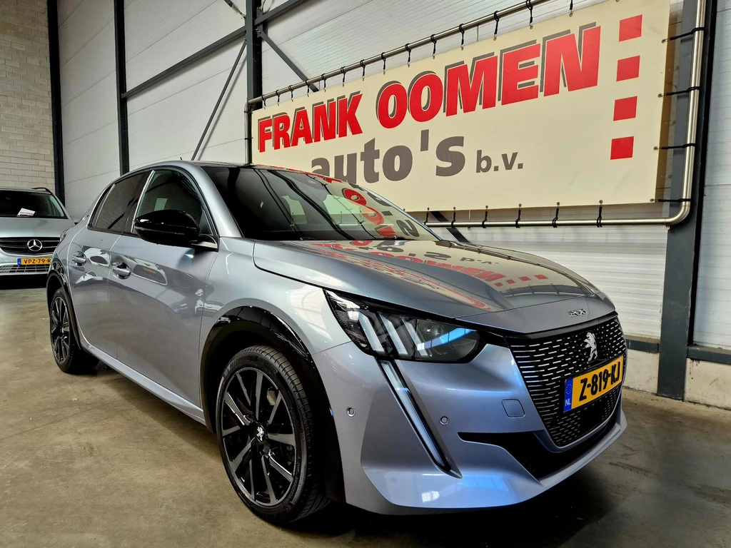 Peugeot 208 – foto 10