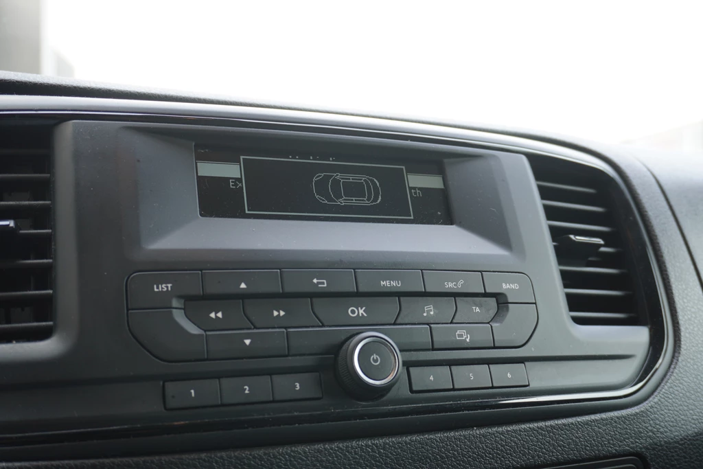 Opel Vivaro – foto 12