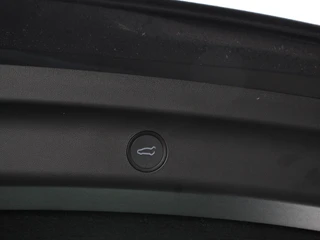 Tesla Model Y – thumbnail 22