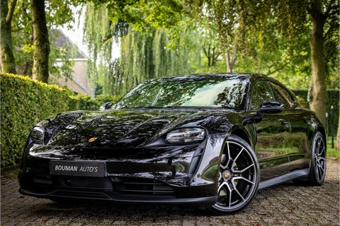 Porsche Taycan Sport Turismo 4S Performance 93 kWh Sport Chrono Achterasbesturing Panorama Adaptive Cruise