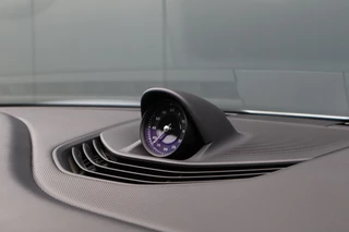 Porsche Taycan – thumbnail 40