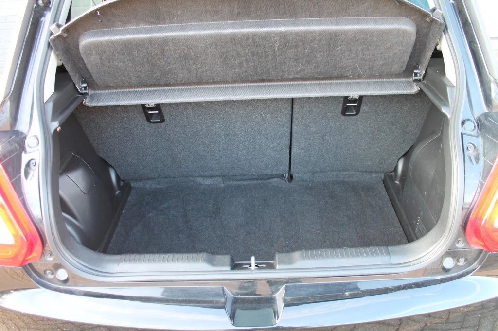Suzuki Swift – foto 11