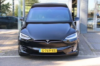 Tesla Model X – thumbnail 5