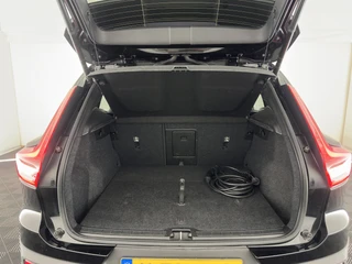 Volvo XC40 – thumbnail 12