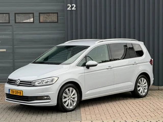 Volkswagen Touran – thumbnail 1
