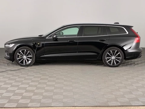 Volvo V60 T6 AWD Recharge | LEDER | TREKHAAK | CAMERA -HEMELVAART OPEN!-