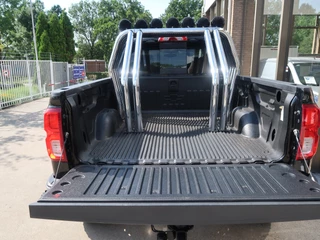 Chevrolet Silverado – thumbnail 35