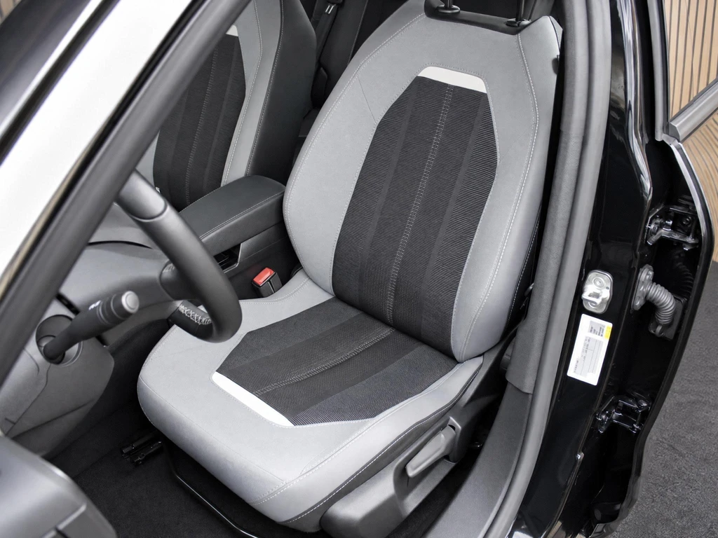 Opel Mokka-e – foto 9
