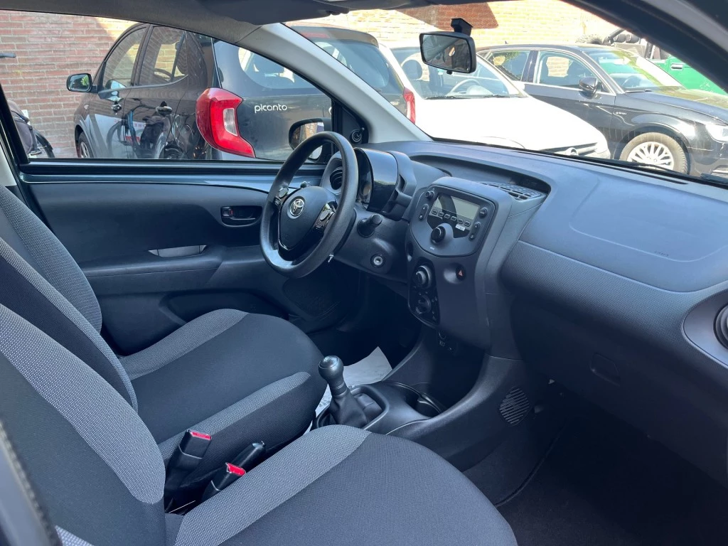 Toyota Aygo – foto 6