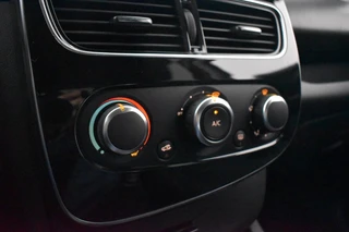 Renault Clio – thumbnail 23