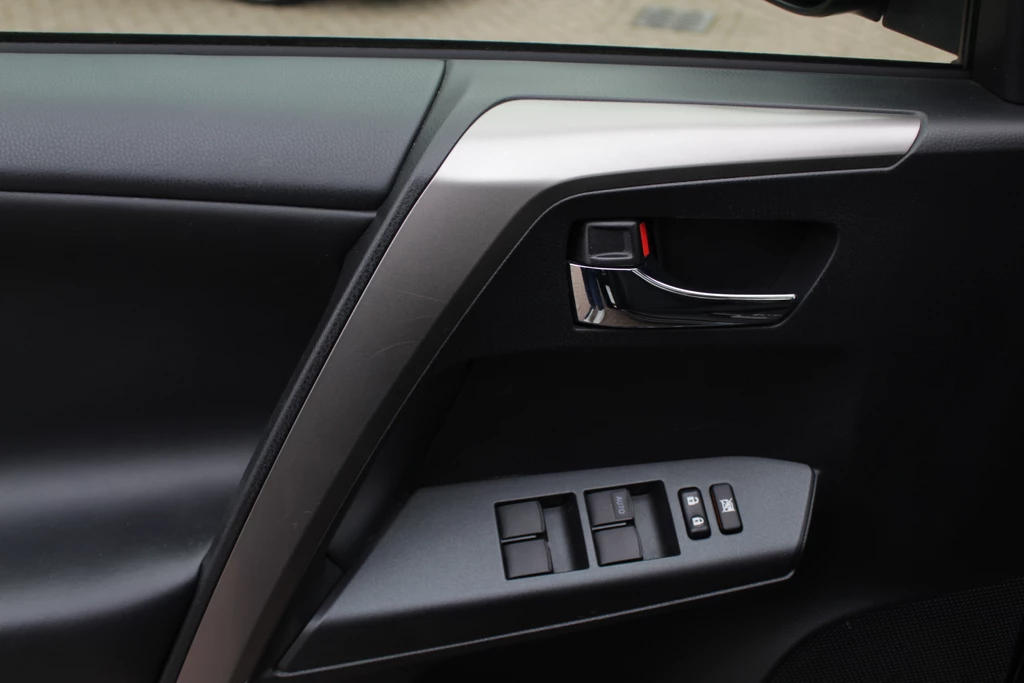 Toyota RAV4 – foto 32