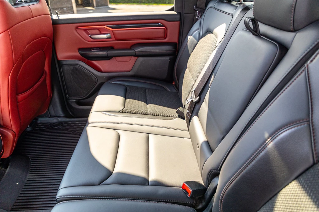 Dodge Ram 1500 – foto 28