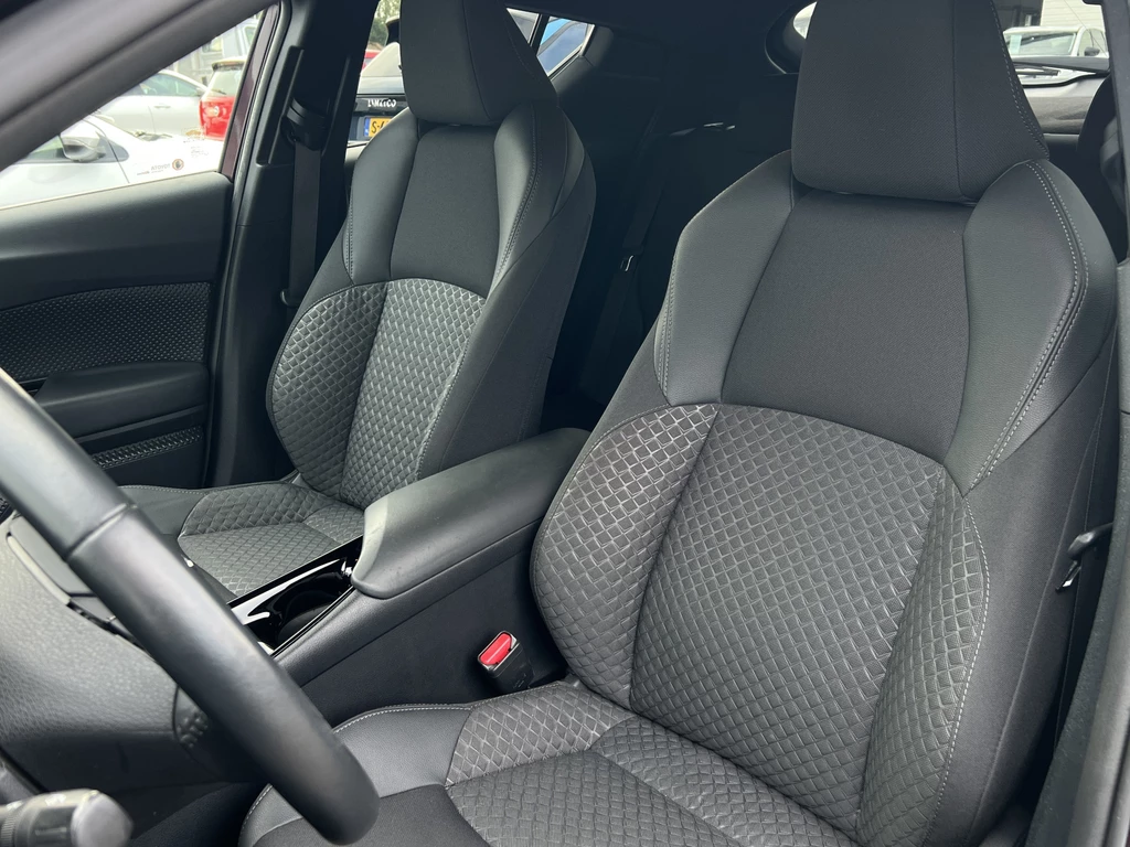 Toyota C-HR – foto 27