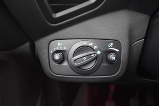 Ford C-MAX – thumbnail 17