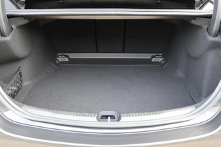Mercedes-Benz C-Klasse – thumbnail 37