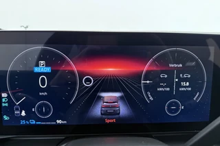 Renault Megane E-Tech – thumbnail 25
