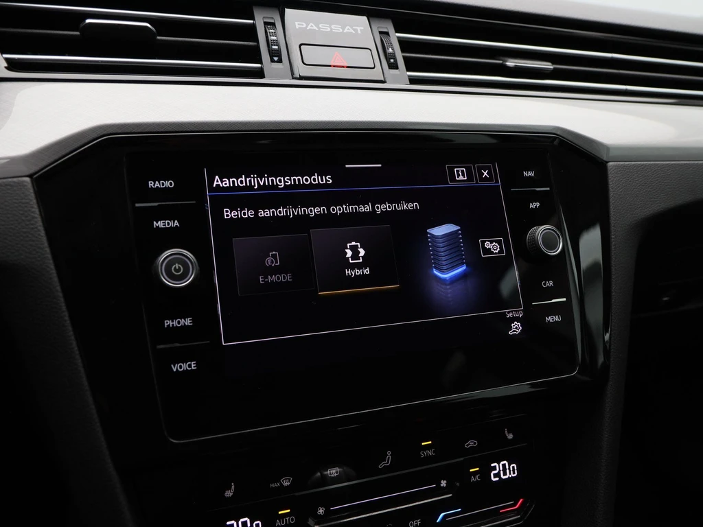 Volkswagen Passat – foto 31