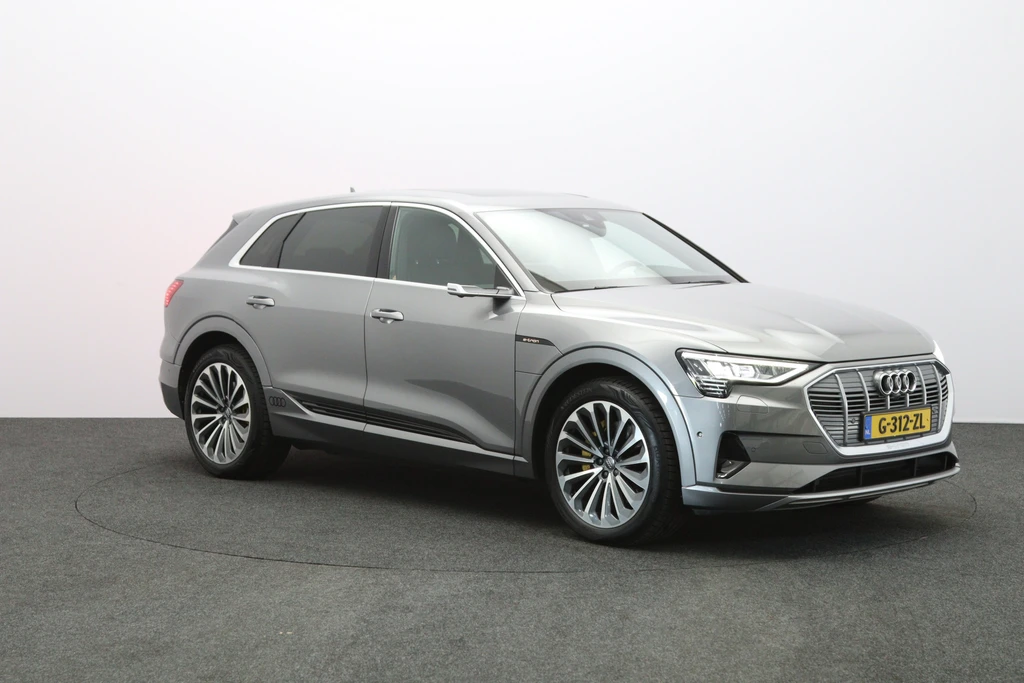 Audi e-tron – foto 8