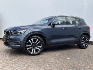 Volvo XC40 – thumbnail 2