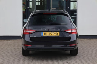 Škoda Superb – thumbnail 4