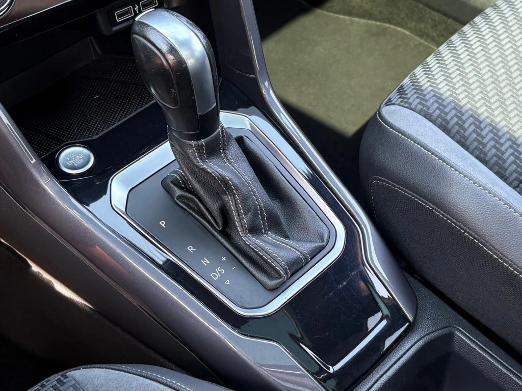 Volkswagen T-Roc – foto 16