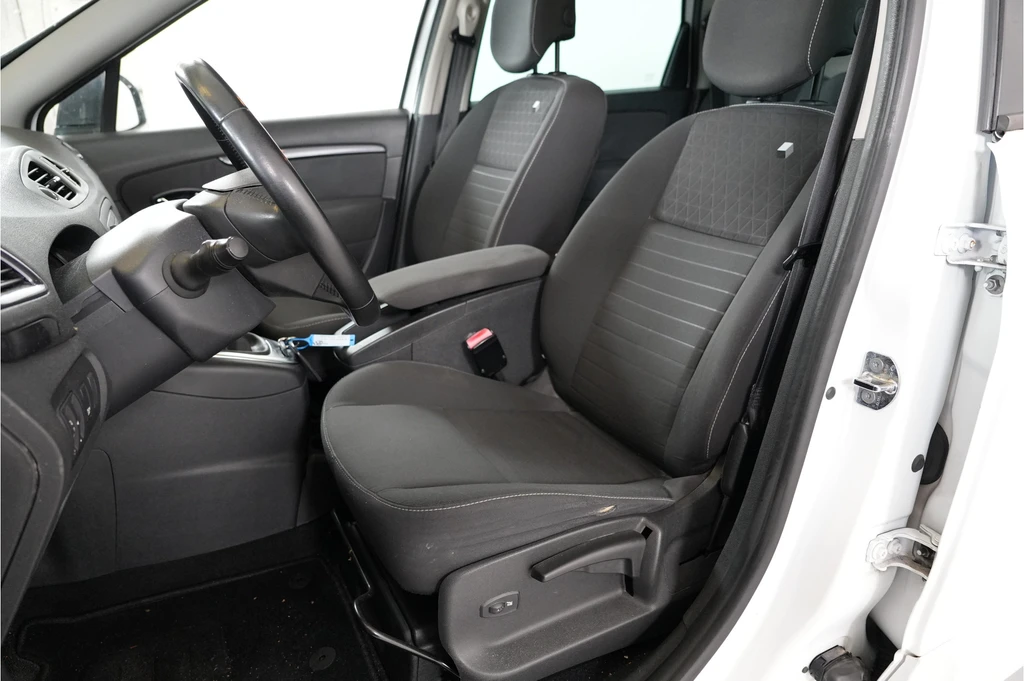 Renault Grand Scénic – foto 27