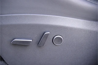 Tesla Model Y – thumbnail 8