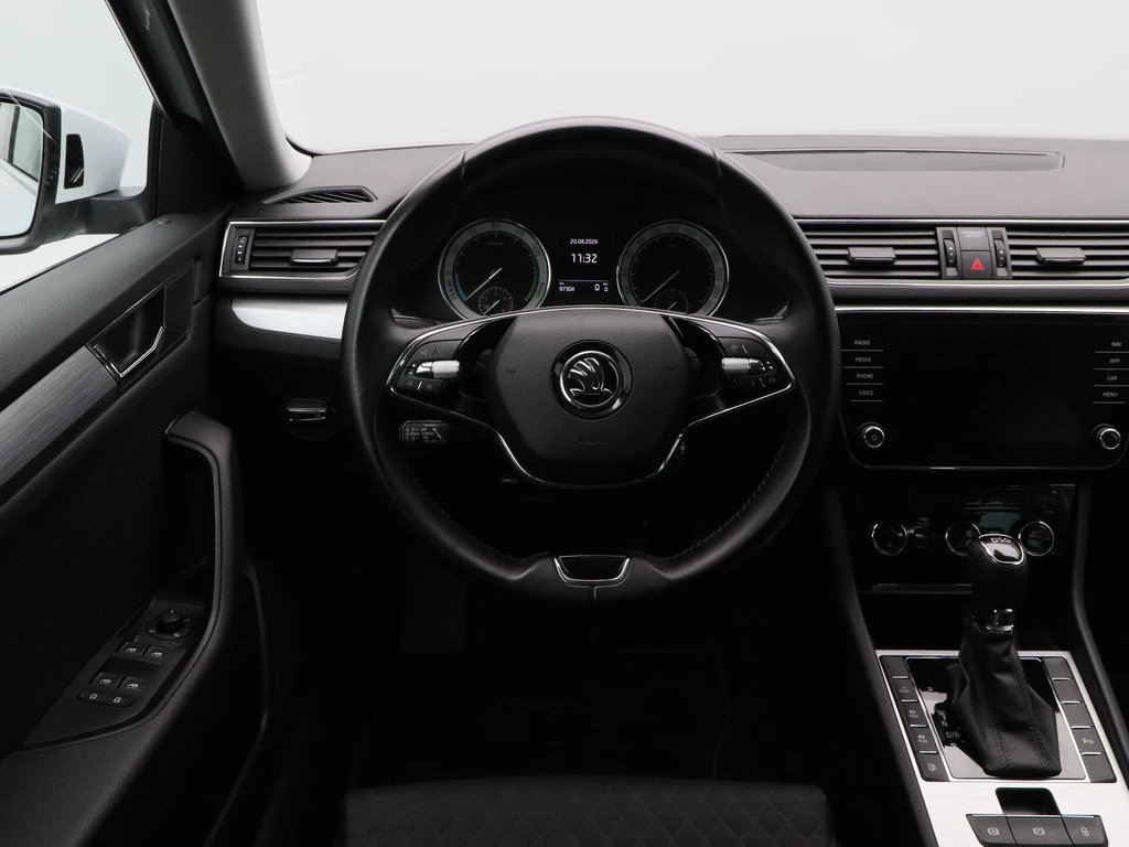 Škoda Superb – foto 33