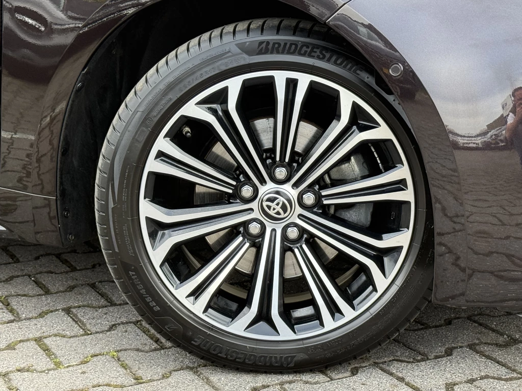 Toyota Corolla Touring Sports – foto 9