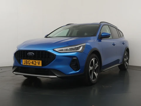 Ford Focus Wagon 1.0 EcoBoost Hybrid Active X - Trekhaak - All-Season banden - Camera - AppleCarplay - Android Auto - Virena Zekerheidspakket 895,-