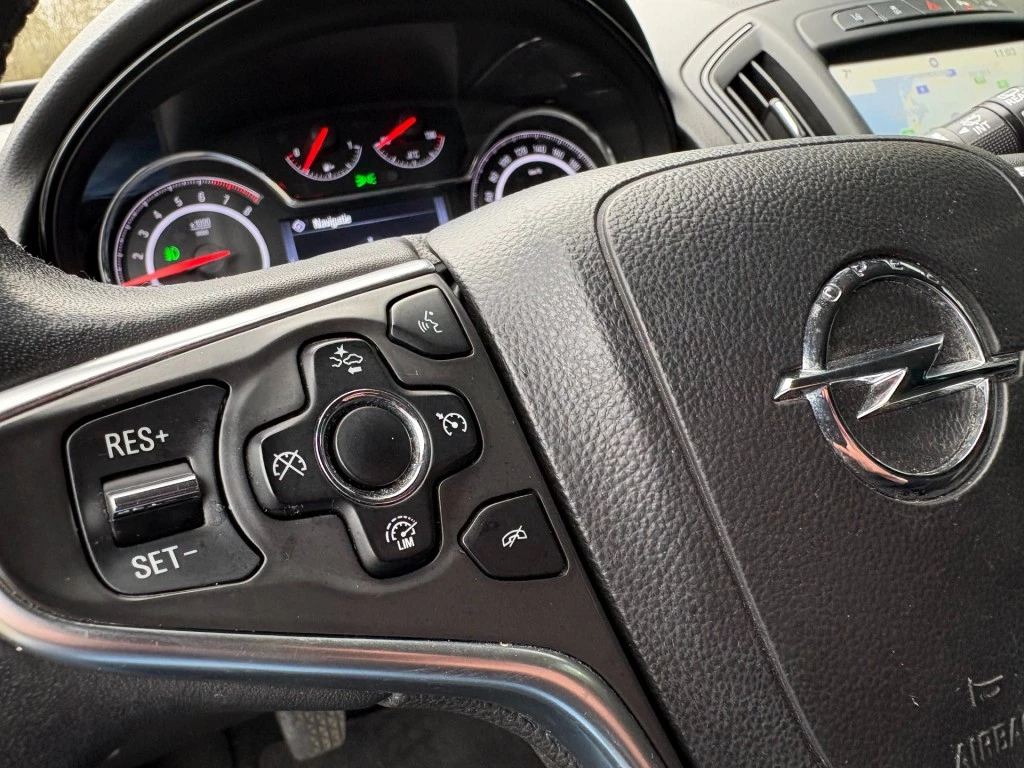Opel Insignia – foto 11