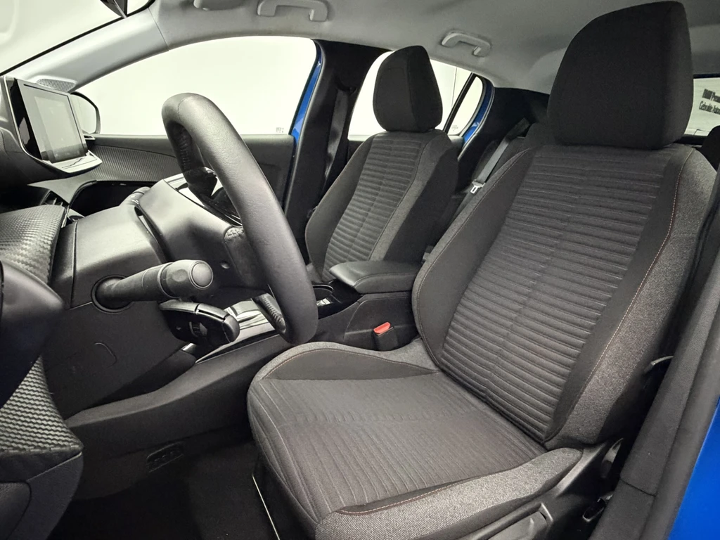 Peugeot e-208 – foto 14