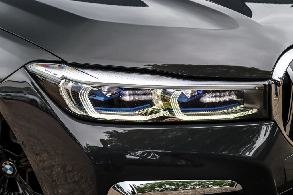 BMW 7 Serie – foto 12