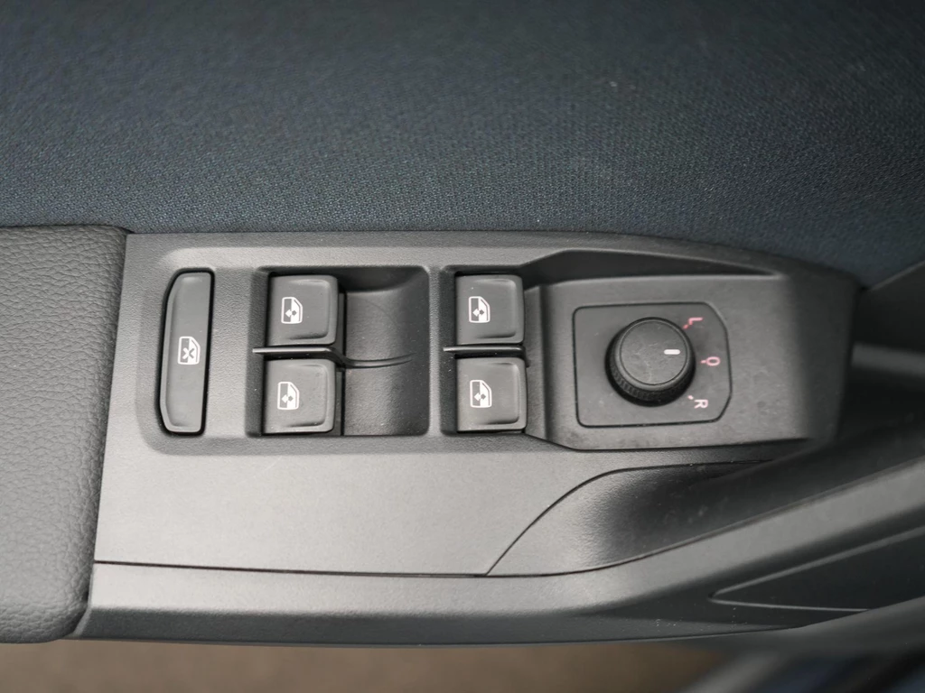 SEAT Arona – foto 30