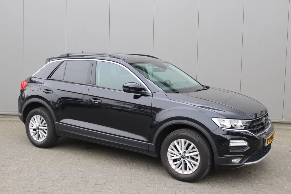 Volkswagen T-Roc – foto 8