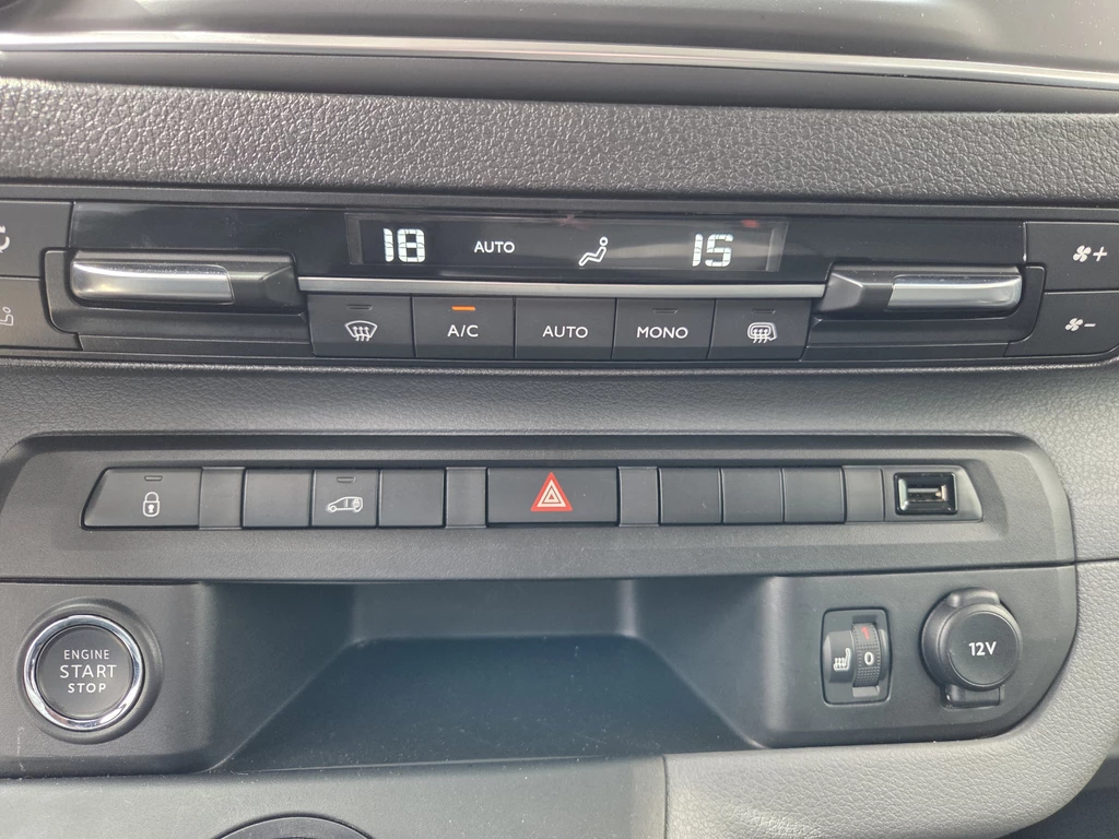 Opel Vivaro – foto 26