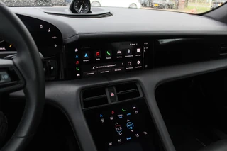 Porsche Taycan – thumbnail 21