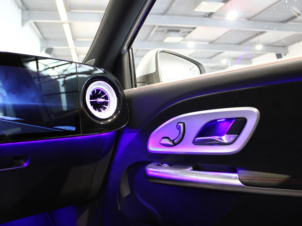 Mercedes-Benz GLB – foto 14