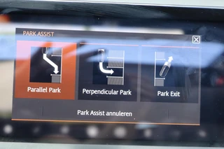 Land Rover Range Rover Velar – thumbnail 43