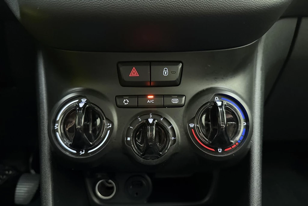 Peugeot 208 – foto 17
