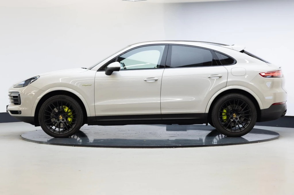 Porsche Cayenne – foto 2