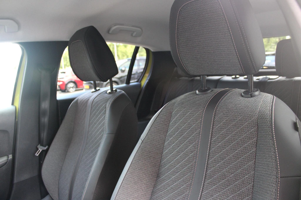 Peugeot 208 – foto 19